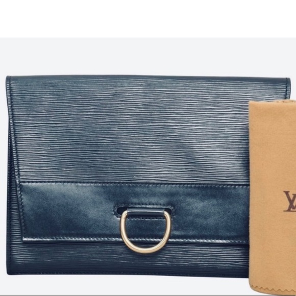 🔥LOUIS VUITTON  Black  Clutch - Picture 1 of 10